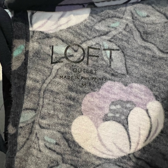 Loft Outlet Floral Sleeveless Top - Picture 4 of 6